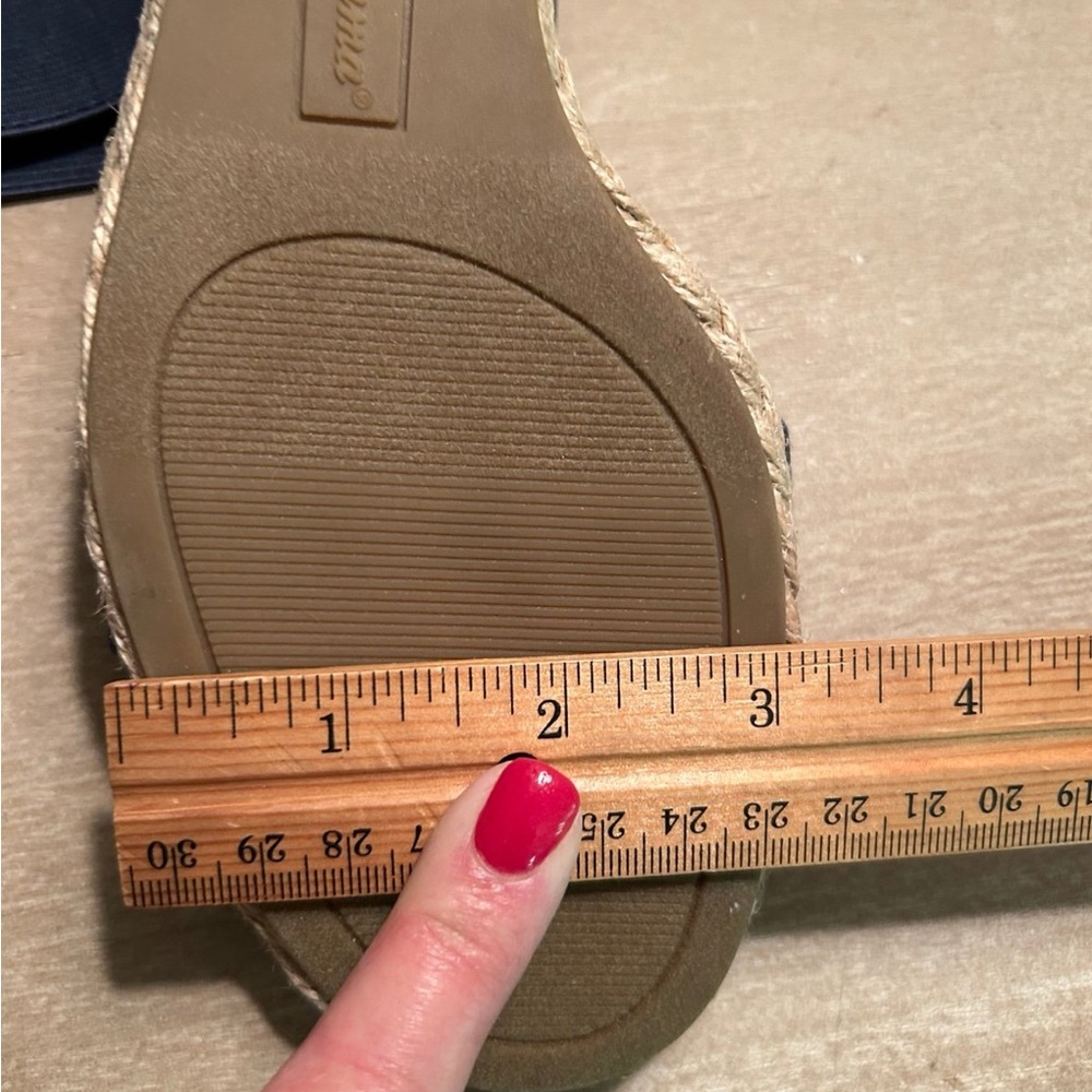 Tommy Bahama Women's Navy Espadrille Sandals - Picture 11 of 12